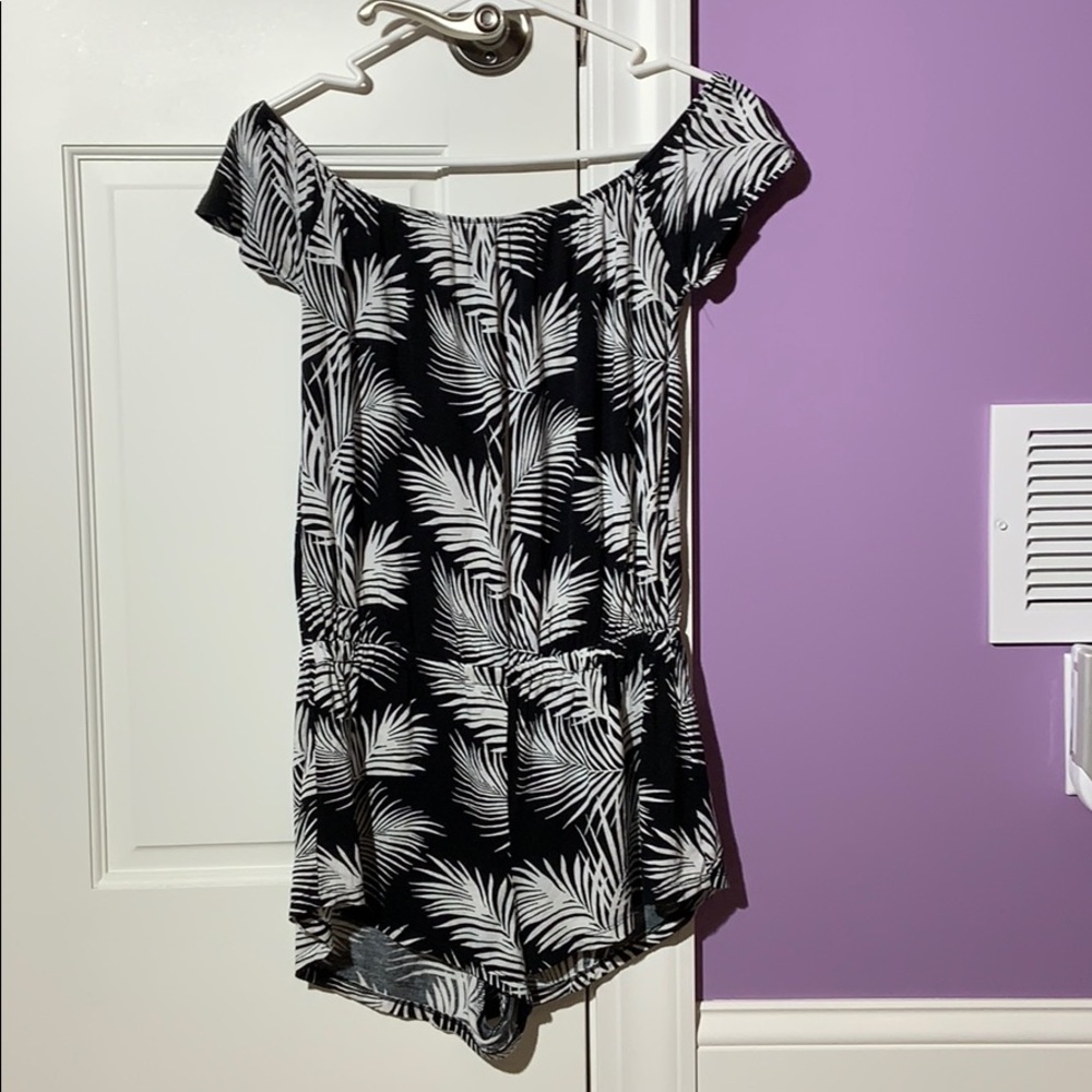 Forever 21 Black romper